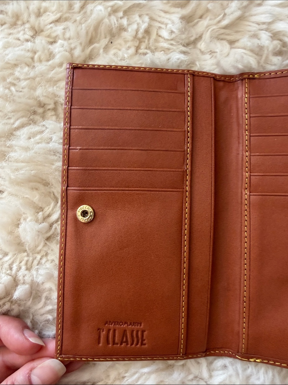 Alviero Martini Trifold Wallet - Picture 5 of 12